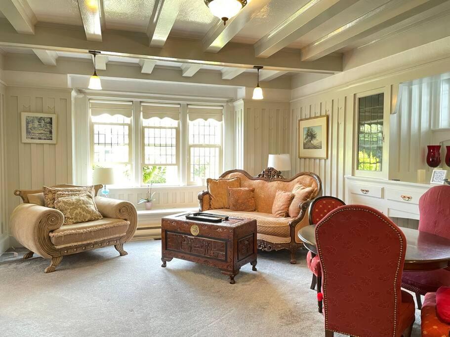 Parlor Suite In Heritage Manor, Fairfield, Near Dt Victoria Exteriör bild